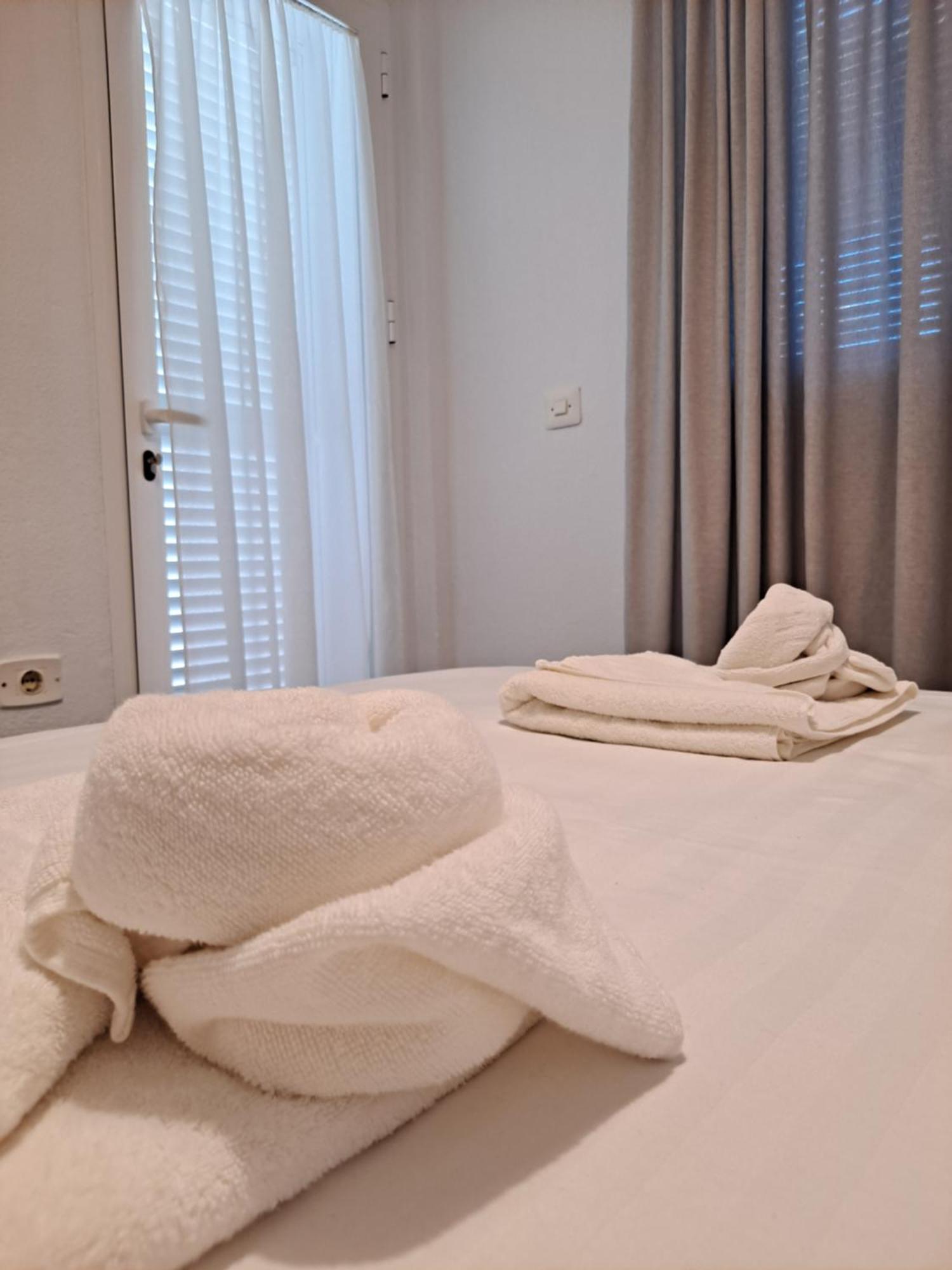 Apartamento Bajo Acuario Chiclana de la Frontera Buitenkant foto