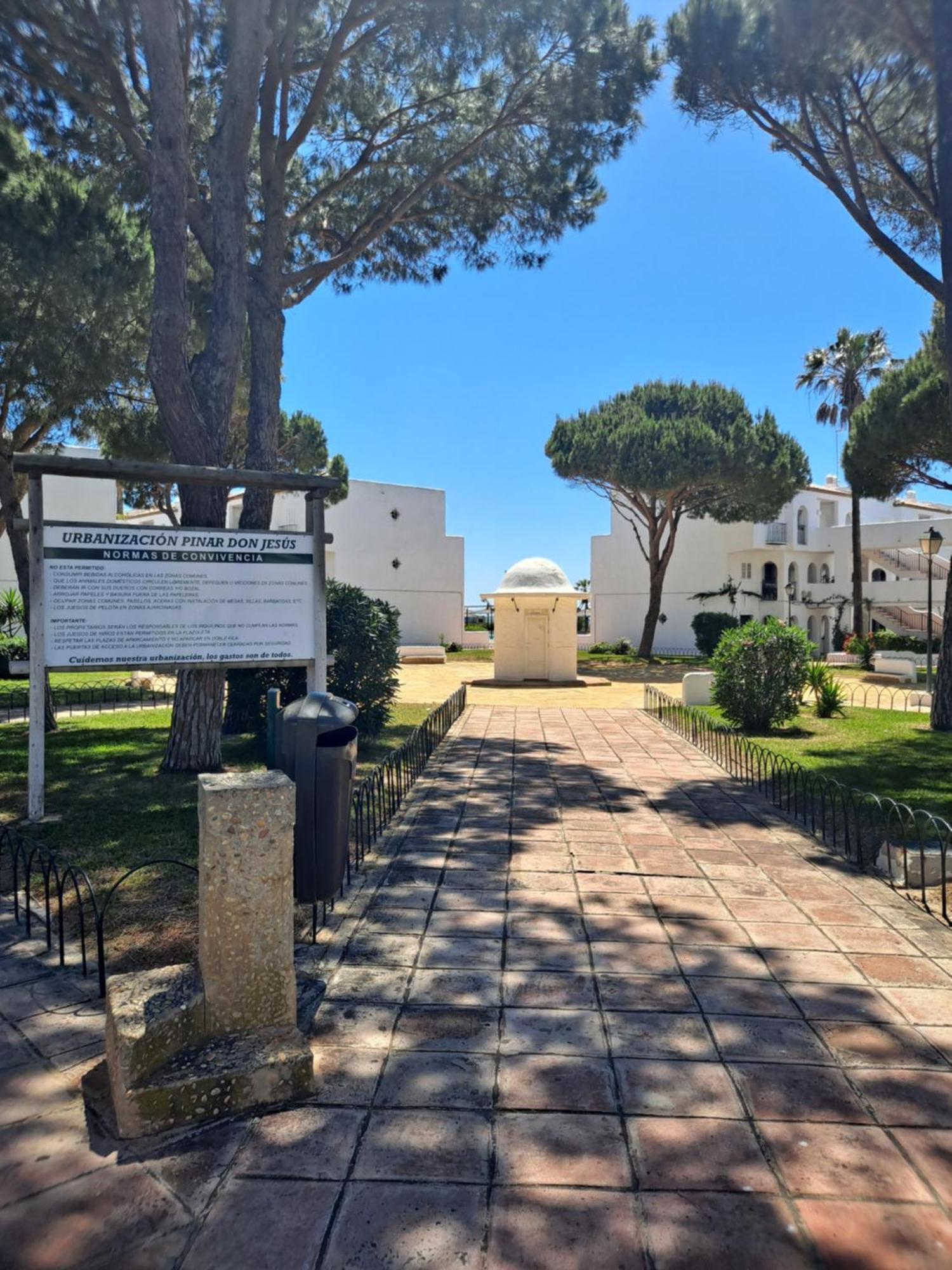Apartamento Bajo Acuario Chiclana de la Frontera Buitenkant foto