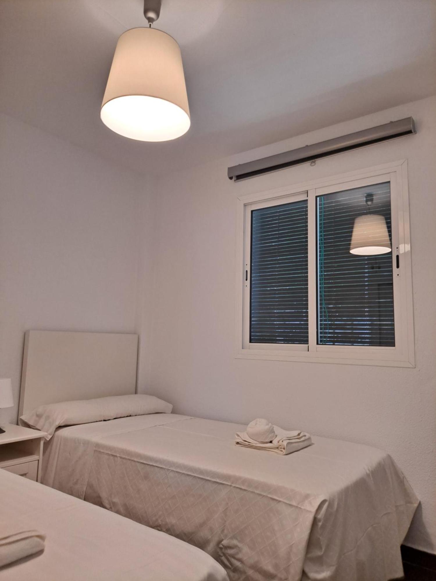 Apartamento Bajo Acuario Chiclana de la Frontera Buitenkant foto